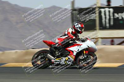 media/Apr-10-2022-SoCal Trackdays (Sun) [[f104b12566]]/Turn 9 (130pm)/